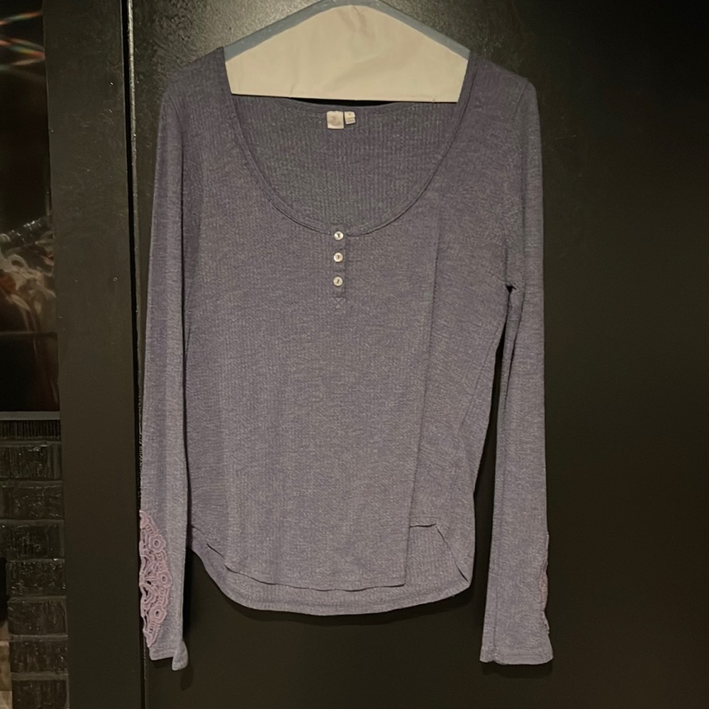 Anthropologie Thermal Top, size Medium